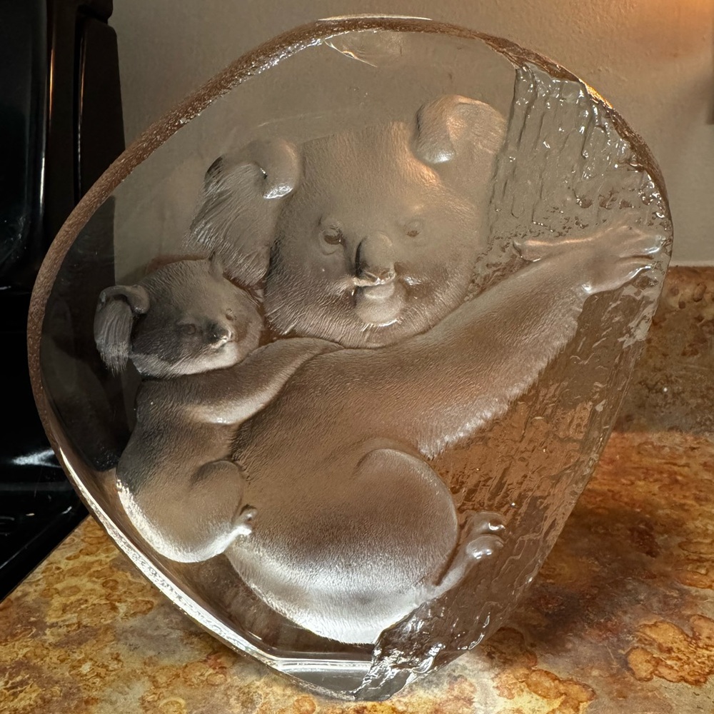 Artist Master Sculptor Mats Jonasson Sweden Lead Crystal 0027 Koalas ⚠️ AS IS